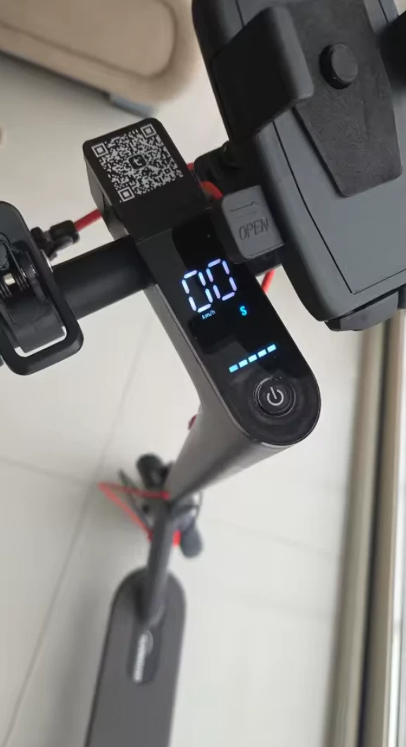 Trottinette électrique Segway-Ninebot — photo 3