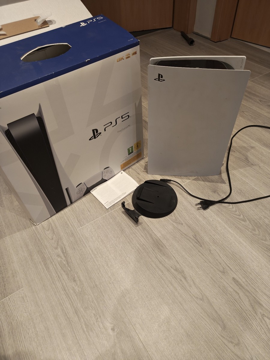 Une Play station 5 Sony