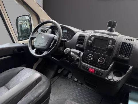 PEUGEOT BOXER TOLE 333 L2H2 BLUEHDI 140 S&S PREMIUM — photo 2