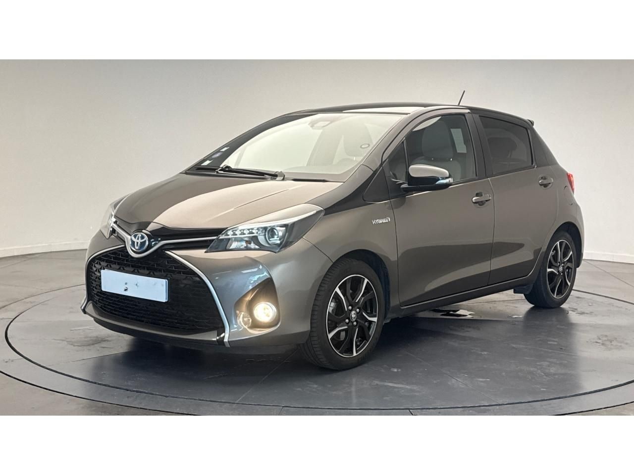 TOYOTA YARIS III HYBRIDE - Modèle Collection