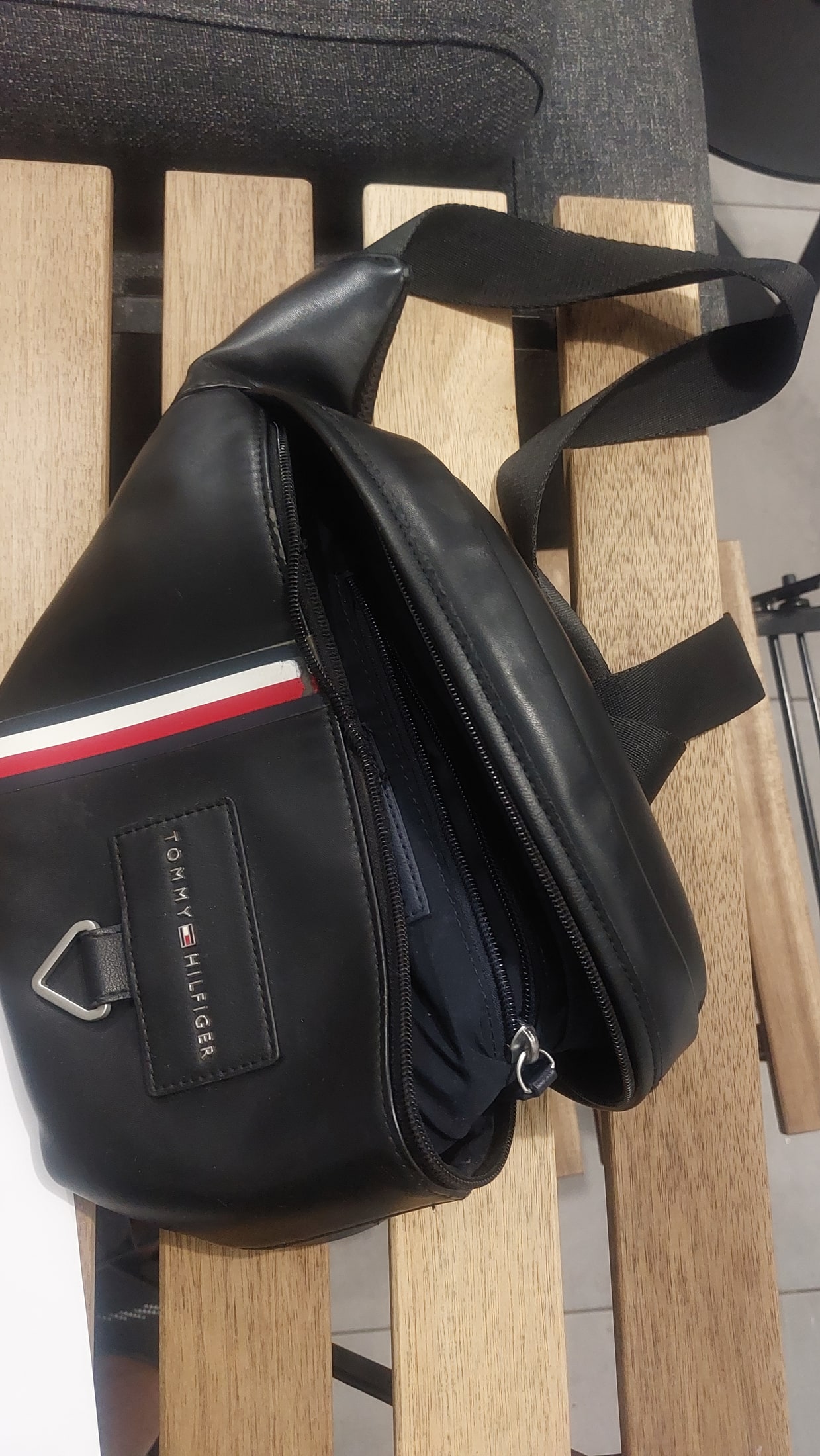 Sacoche tommy hilfiger
