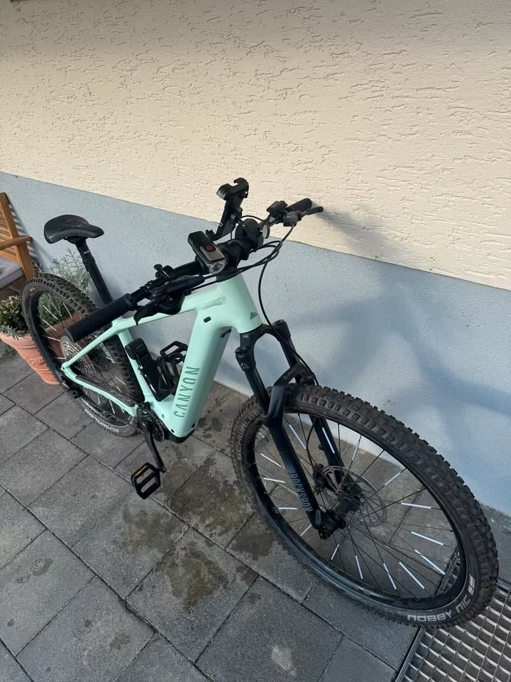 VTT Électrique Grand CANYON: ON 7 – Tout Suspendu – Excellent État