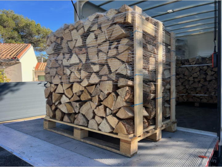 Bois de qualité bien sec et prêt à l'emploi